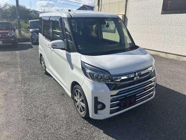 中古車をご購入するにあたって心配なアフターサービス。全国の整備工場・ディーラー様にて保証修理が可能です。保証料金も安心できる設定となっております。