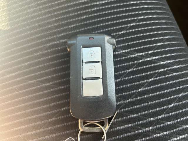 ローンにご不安な方、組めなかった方もお気軽にお問い合わせください。多数実績ございます。ボーナス・頭金なし最大120回自由に決められます。お電話は029-869-8588。LINE　@060cebmw