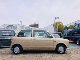 レクサス純正シャンパンゴールド！