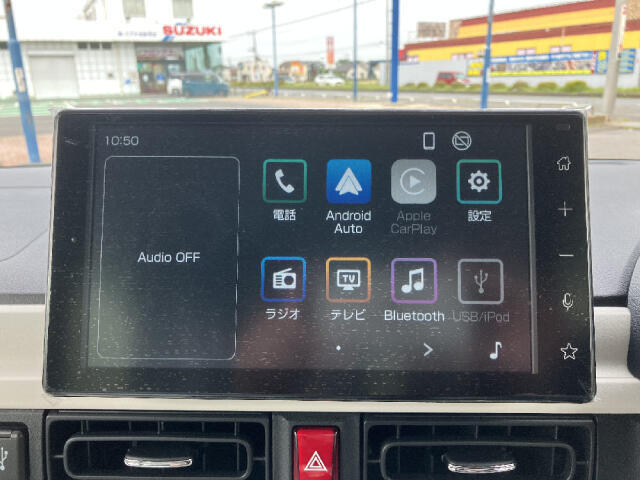 入庫後のお車は選任のスタッフによる清掃を実施！足回り、エンジンルーム、室内、室外を隅々まで綺麗にしております！全国配送も可能ですので、ご相談下さい！