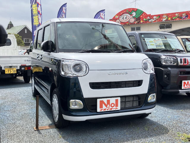 ★当社在庫は1台1台、選任スタッフが厳選したお車の仕入れを行っております。全車保証をつけての販売と納車前の点検をしっかり行っておりますので、安心してお選び頂けます。