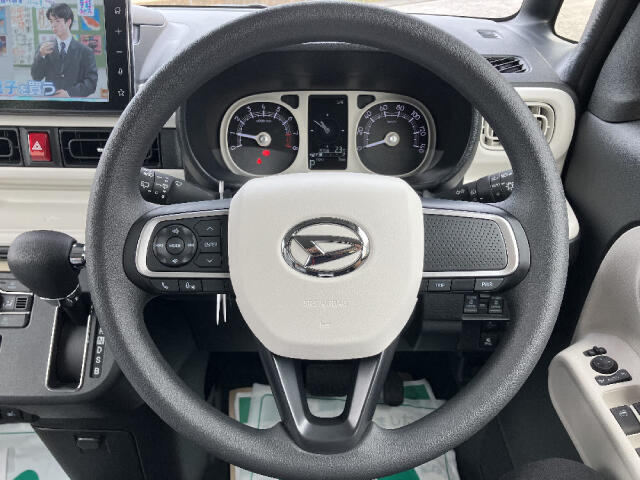 遠方にお住まいの方でも大丈夫です！全国各地の納車実績がございますので、詳細なお車の情報を電話やメールでお伝えします★