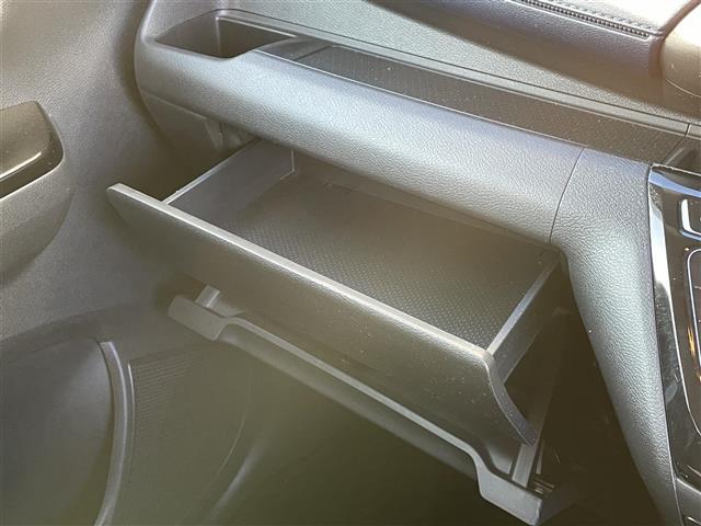 自宅にいながら、お車選びができる時代です！！！趣味に仕事に使いたい、家族が増えるので使い勝手のよい車を選びたいetc...お客様の【こうだったらな】【あったらいいな】を、是非教えてください！