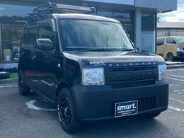 右斜め前から見てもカッコいい！