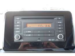 純正オリジナルのCDチューナー付き！7型ワイドナビなどの取付も可能です！！