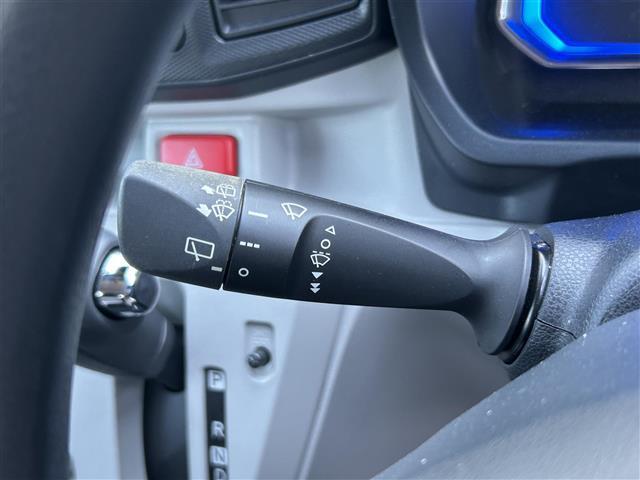 【運転席操作部】快適なドライブを楽しむための機能が装備されています！運転席から触れるので、使いやすいです！除菌プランいれていただくと、さらに清潔で安心していただけます！