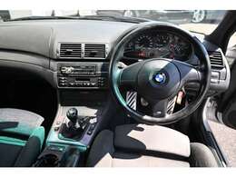 オーディオはシンプルな1DINですがナビ、ドライブレコーダーなどの取り付けもできますのでご相談ください。