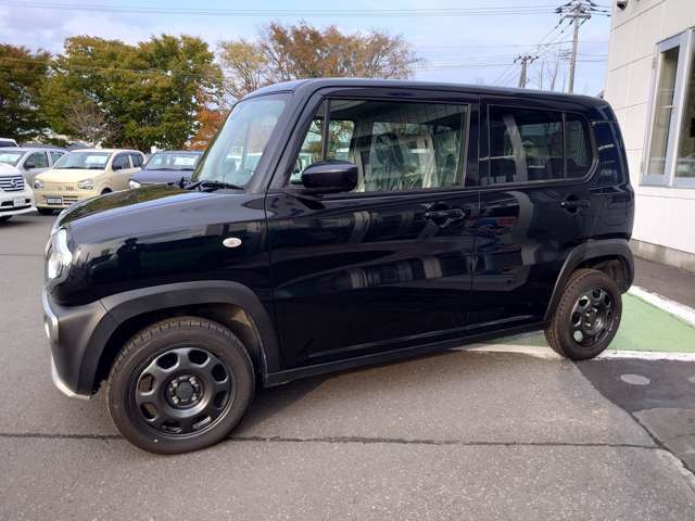 「カーセンサー見ました！！」と言って頂ければ商談もスムーズです。遠方販売も積極的に行っております。陸送代は別途かかりますので、まずは気軽にご相談ください！まずはメールやお電話お待ちしております♪