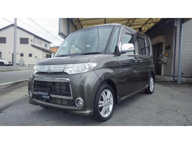 2年間保証取り扱い店です。対象車、サービス内容など詳しくはスタッフまでご確認ください。