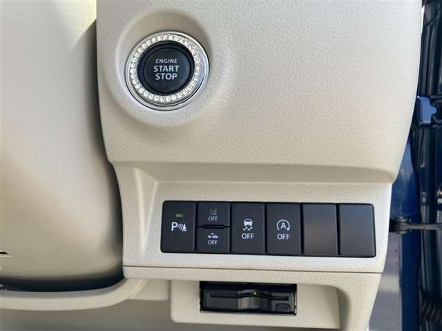 ETC車載器付きです。高速道路の料金所もスムーズに通過できます。
