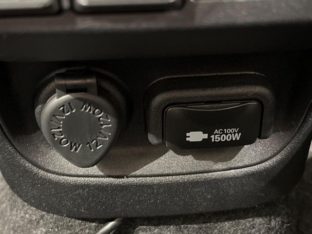【1500Wアクセサリーコンセント】消費電力1500Wまでの家電が使えます。キャンプやスポーツ・アウトドアでのアクティビティはもちろん、災害・停電の際に大活躍♪
