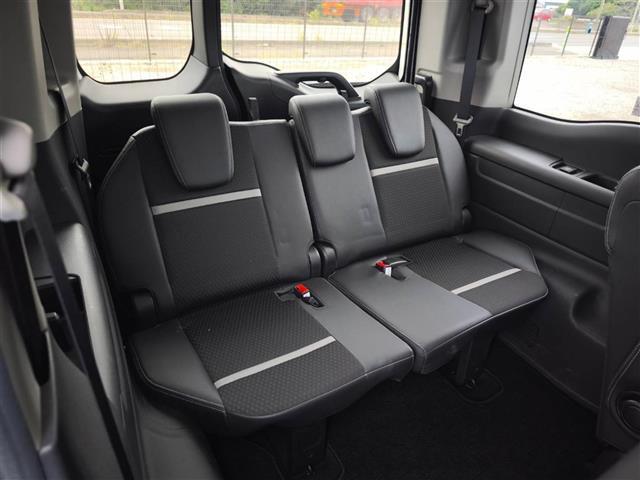 商談ルームにはキッズルームも完備しています☆お子様連れでもゆっくりとお車をお選びいただけます！