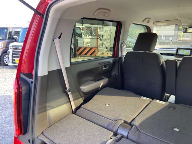 オイル交換工賃込軽自動車なら交換工賃込￥4000-で承ります！日頃の感謝をこめて格安プライスにて行わさせて頂いております！当社でご購入されてないお客様もお気軽にご利用ください！https://peace-auto.jp/