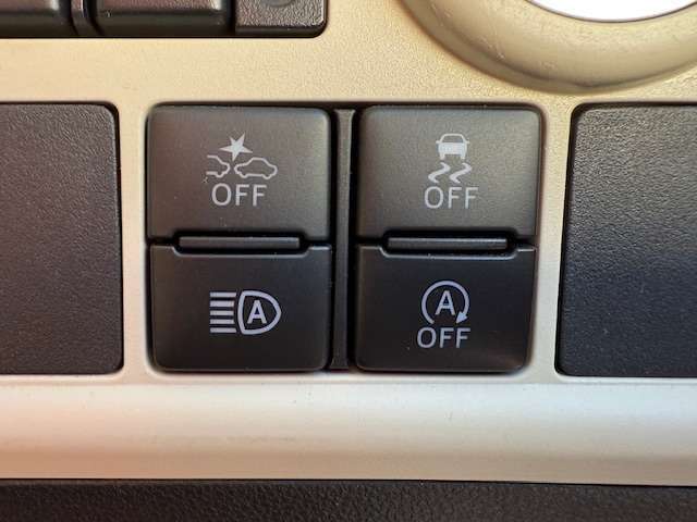 お客様のご希望に近いお車を全店の在庫車の中から探し出してご紹介致します！