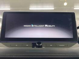 【純正ナビ】人気の純正ナビを装備。オーディオ機能も充実しており、Bluetooth接続すればお持ちのスマホやMP3プレイヤーの音楽を再生可能！毎日の運転がさらに楽しくなります！！
