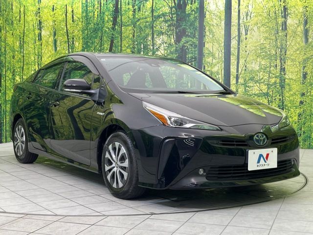 大好評のボディコーティング「弾スプラッシュコート」もご納車までに施工可能。通常のガラスコートと異なる、耐久年数6年の無機質ガラスコーティングが、ボディをキレイな状態に保ってくれます。