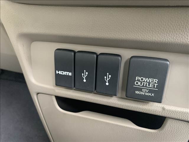 お客様へ気持ち良く新しいカーライフがスタートできます様に、全車手洗いにて丸洗い洗浄を真心をこめて徹底的に施しております。是非一度他社さんとお比べください！