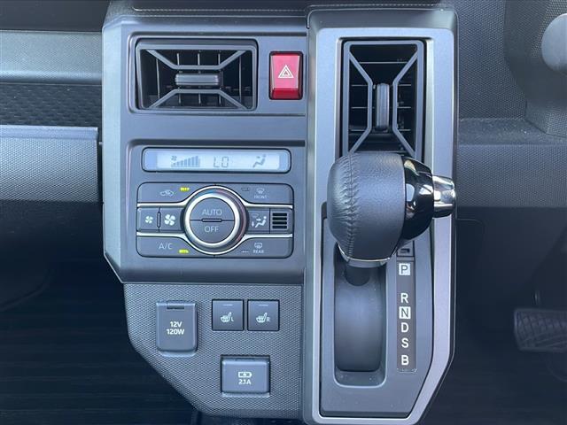店舗にて現車の確認もいただけますので、お電話で在庫のご確認の上、是非ガリバー黒部店までご来店くださいませ！！！
