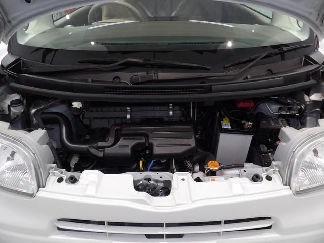 エンジンルーム内です。