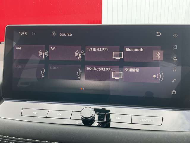Bluetooth対応の日産純正ナビなのでスマホの音楽を車内で聴けるのでお出かけの時もお気に入りの曲を聴きながらノリノリドライビング♪