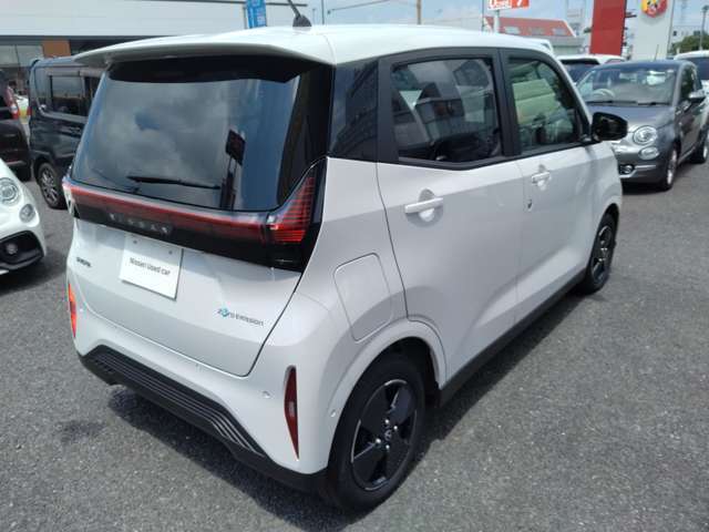 人気車ですのでお早目にご来店又はご連絡をお願い致します。
