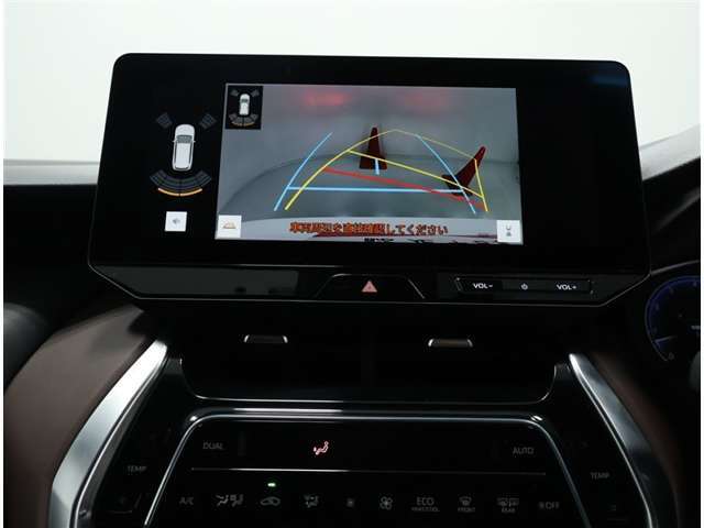 後方の見える安心をお届けするバックモニター付：バックするときのアシストラインもあって楽々バック！車庫入れや縦列駐車をサポートし、苦手な駐車も安心です！今やもう手放せない装備ですネ♪