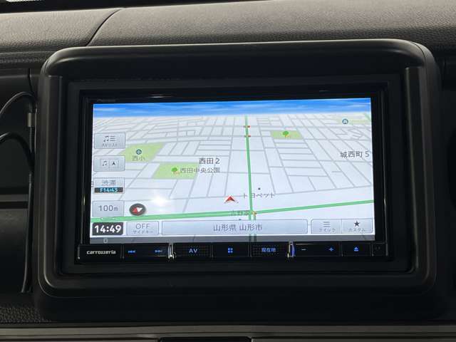 社外ナビ付きでお出かけも安心♪