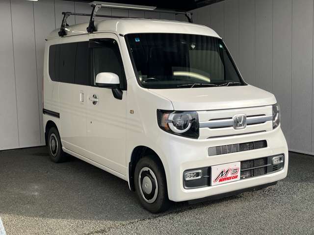 普通車は「サービスカーエムズ　本店」、軽自動車は「サービスカーエムズ　交差店」からお探し頂けます。