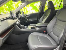 WECARSではほぼ毎日新しい在庫車両を入荷しております！お客様のこだわりを叶える1台がきっとWECARSにあるはずです！