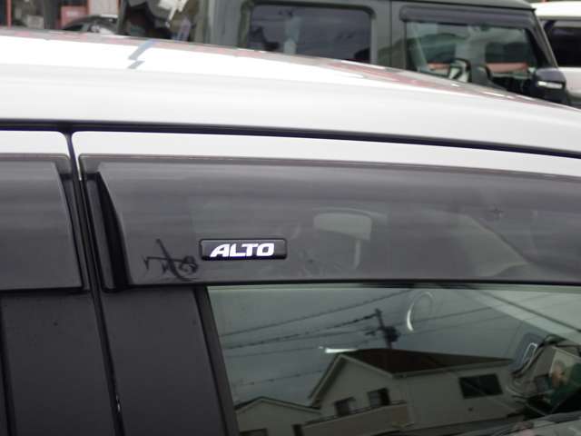 ドアバイザー付いてます！