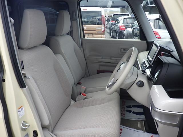 フロントシート