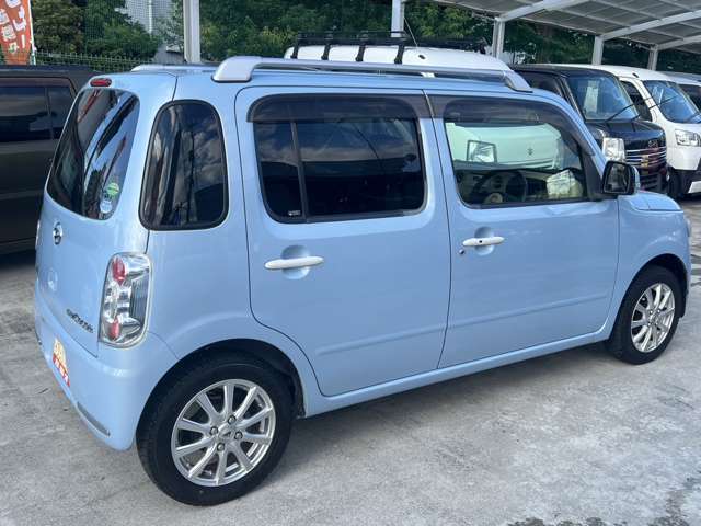 展示台数約100台以上！お手頃価格の軽自動車からコンパクトカー・ミニバンなど多彩なラインナップでお客様をお待ちしております！