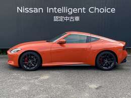 フェアレディZの横からの画像になります。当店は全車　整備・保証付なので安心してご検討頂けます。