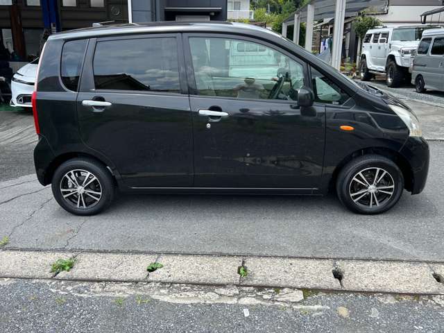 遠方にお住まいで、現車を見に来られない方でもご安心ください。お客様がご納得いただけるまで情報をお伝えし、納車まで対応させていただきます。