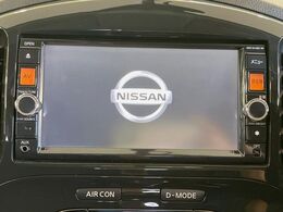 【純正ナビ】人気の純正ナビを装備しております。ナビの使いやすさはもちろん、オーディオ機能も充実！キャンプや旅行はもちろん、通勤や買い物など普段のドライブも楽しくなるはず♪