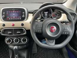 LIBERALAは、輸入車選びの新たなスタイルを提案するインポート・セレクト・ブランドです。オーナー様となる方がクルマから直接感じる感性を第一にした、最良の一台との出会いをコーディネートいたします。