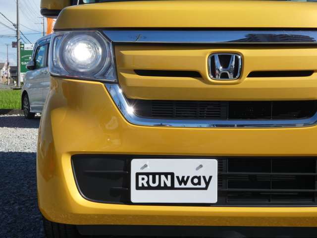 ヘッドライトクリーニング施工済みです♪