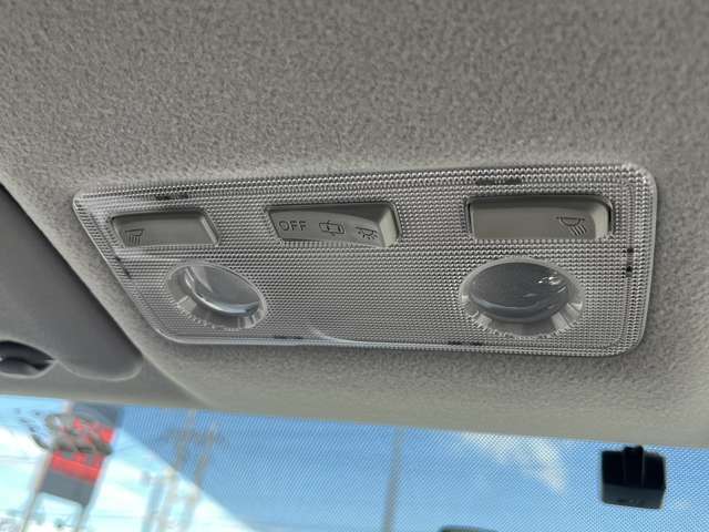 皆様のご来店をスタッフ一同、心よりお待ちしております。