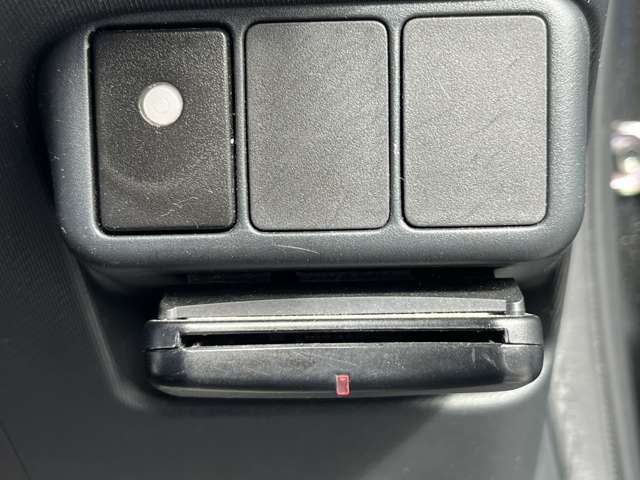 プリウス　ヤリスのHVやタンク・ルーミー等豊富な在庫でお待ちしております