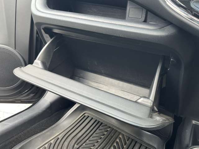 自社整備工場・自社積載車も完備！購入後のサポートもおまかせ下さい！