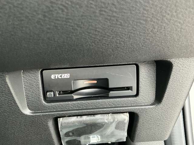 ETCはビルトインでスッキリと収まっています。