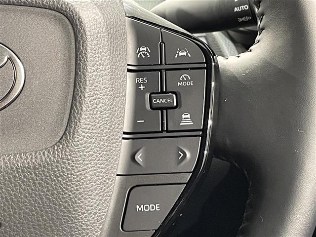 【アダプティブクルーズコントロール】設定した車速内で自動で加減速♪先行車との車間距離を適切に維持した追従走行が可能です♪