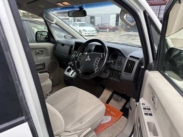 ★ドラレコ360℃前後カメラ★フロント200万画素録画、リア100万画素録画、駐車監視標準（タイムラプス録画）ドラレコ協議会事故時保証制度対象製品。対象製品の取扱あります。