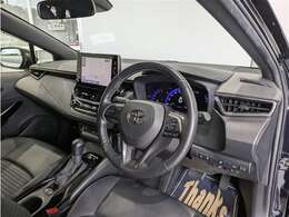 見通しのよいすっきりとした視界で、誰でも運転しやすいです。運転のしやすさは疲れにくさにも繋がりますよ♪