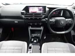 ディスプレイミラー型ドラレコ、ETC、自動軽減ブレーキ、純正ナビ、カープレイ＆アンドロイドオート