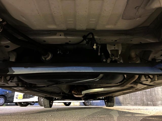 下回りがきれいなうちに、防錆加工の施工がオススメ。降雪地域はもちろん、沿岸部にお住いの方や、趣味でマリン・ウィンタースポーツをされる方に大変好評いただいております。