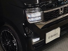 【LEDヘッドライト】ディスチャージヘッドライト（HID）と同等の明るさで、夜道や雨天走行が明るく視界良好！！　フォグライトも装備で、安心感さらにUPです♪安心ドライブを楽しんで下さい♪