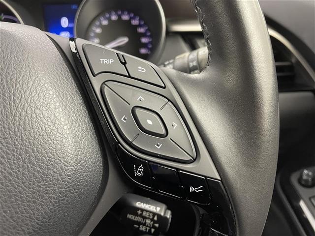 【運転席操作部】快適なドライブを楽しむための機能が装備されています！運転席から触れるので、使いやすいです！除菌プランいれていただくと、さらに清潔で安心していただけます！