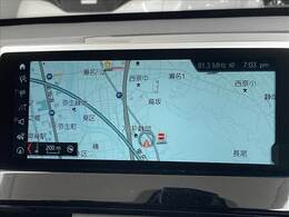 【純正ナビ】一体感のあるナビは、高級感ある車内を演出してくれます。Bluetooth再生などオーディオ機能も充実しておりますので、運転もより楽しめます♪