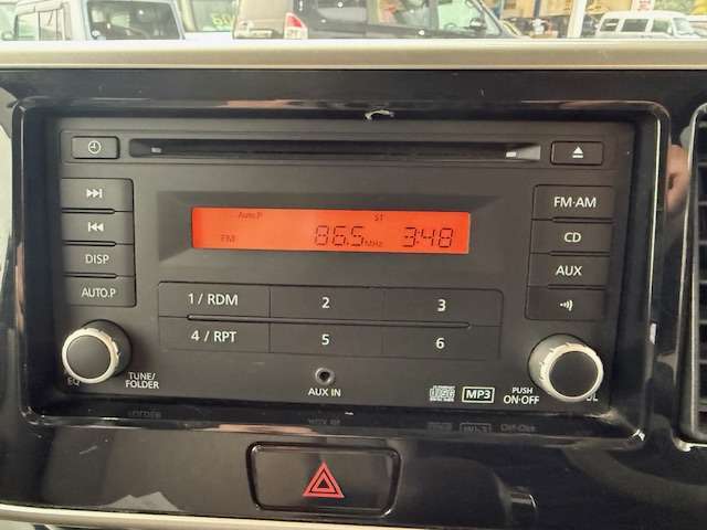 クレジットカード、オートローンの取り扱いあります。審査もすぐできます。